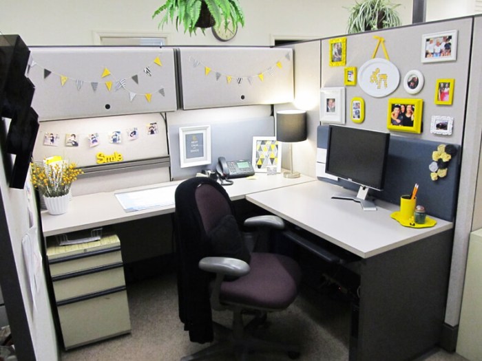 How to decorate your office space