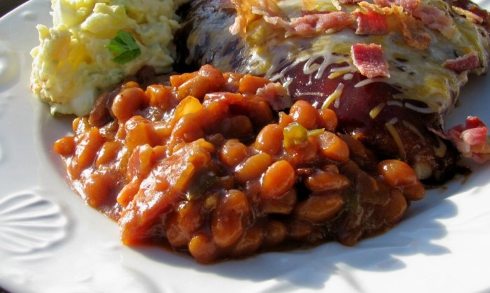 How to cook southern style baked beans