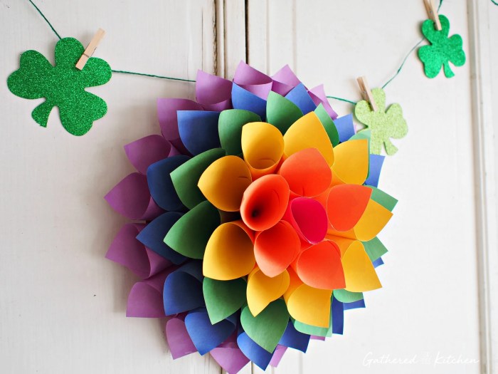 How to make paper wreath for home decoration