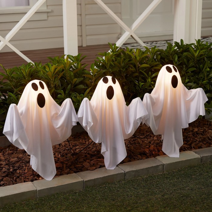 Ghosts decorations